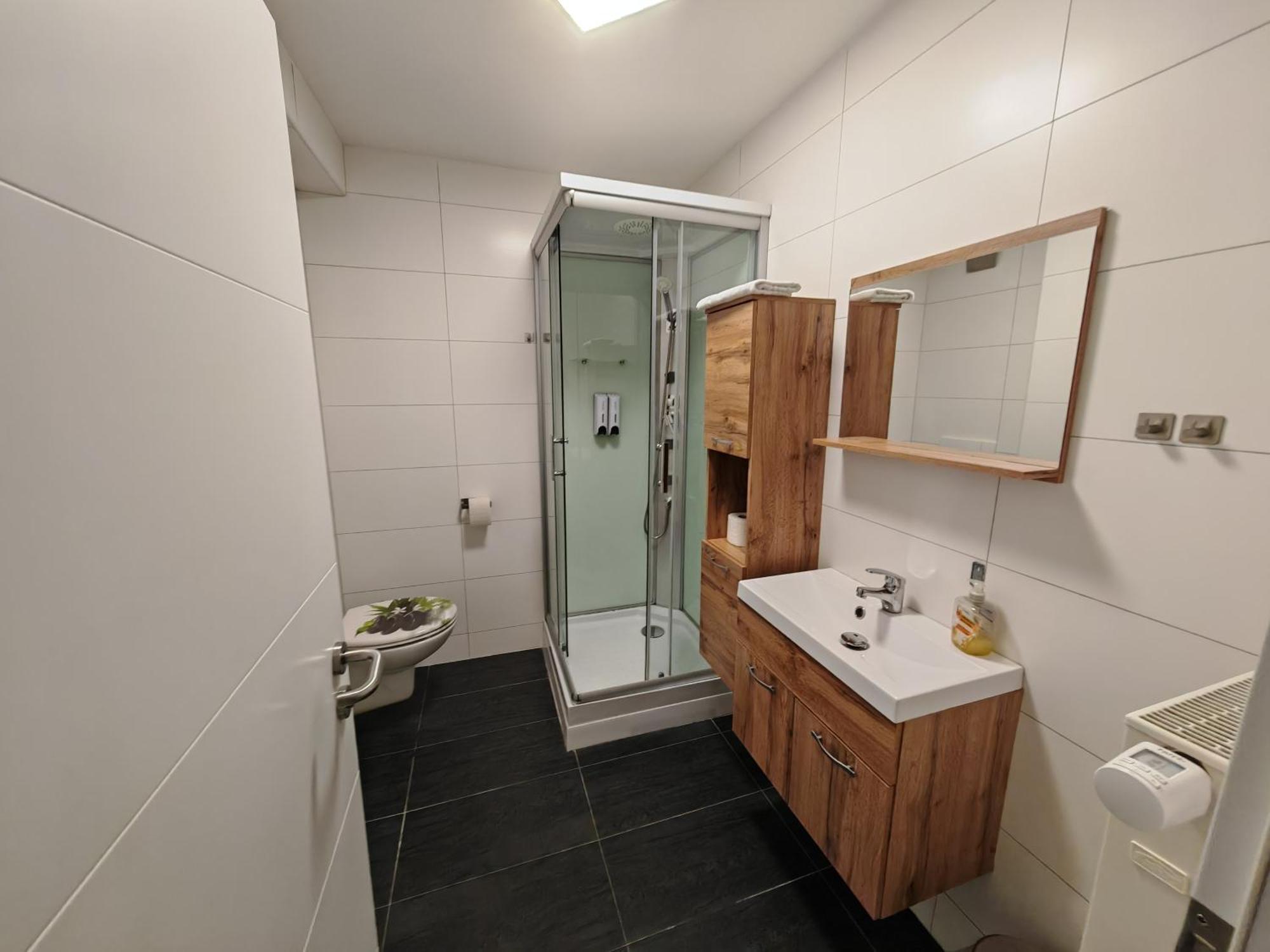 Apartment E1 - Gut ausgestattete 3-Zimmerwohnung 68 qm für 1-5 Personen 2xZZ 1xSC Grafenwohr Exterior foto